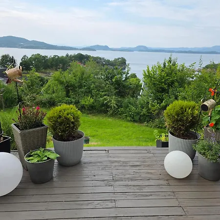 Apartman Fjord View 30 Minutes From Preikestolen Tau