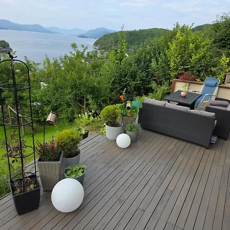 Apartman Fjord View 30 Minutes From Preikestolen