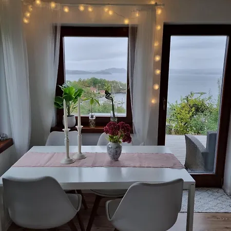Fjord View 30 Minutes From Preikestolen 公寓 *